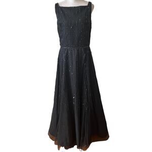 Elegant Black Maxi Dress